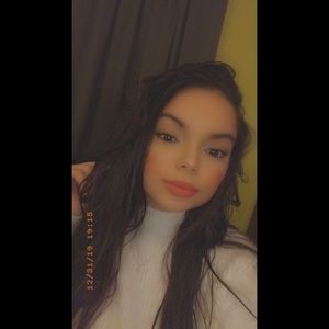 Meet your Posher, Allissa